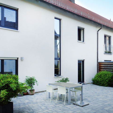 Sanierung eines Mehrfamilienhaus in Altendorf